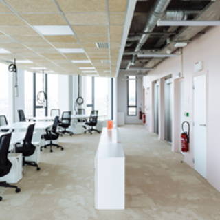 Bureau privé 92 m² 10 postes Coworking Rue Horace Villeneuve-d'Ascq 59493 - photo 3